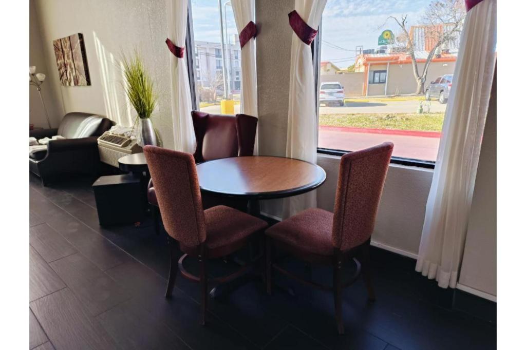Travelers By Oyo Motel Wichita Falls
