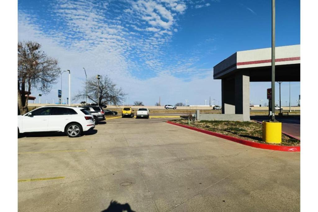 Travelers By Oyo Wichita Falls